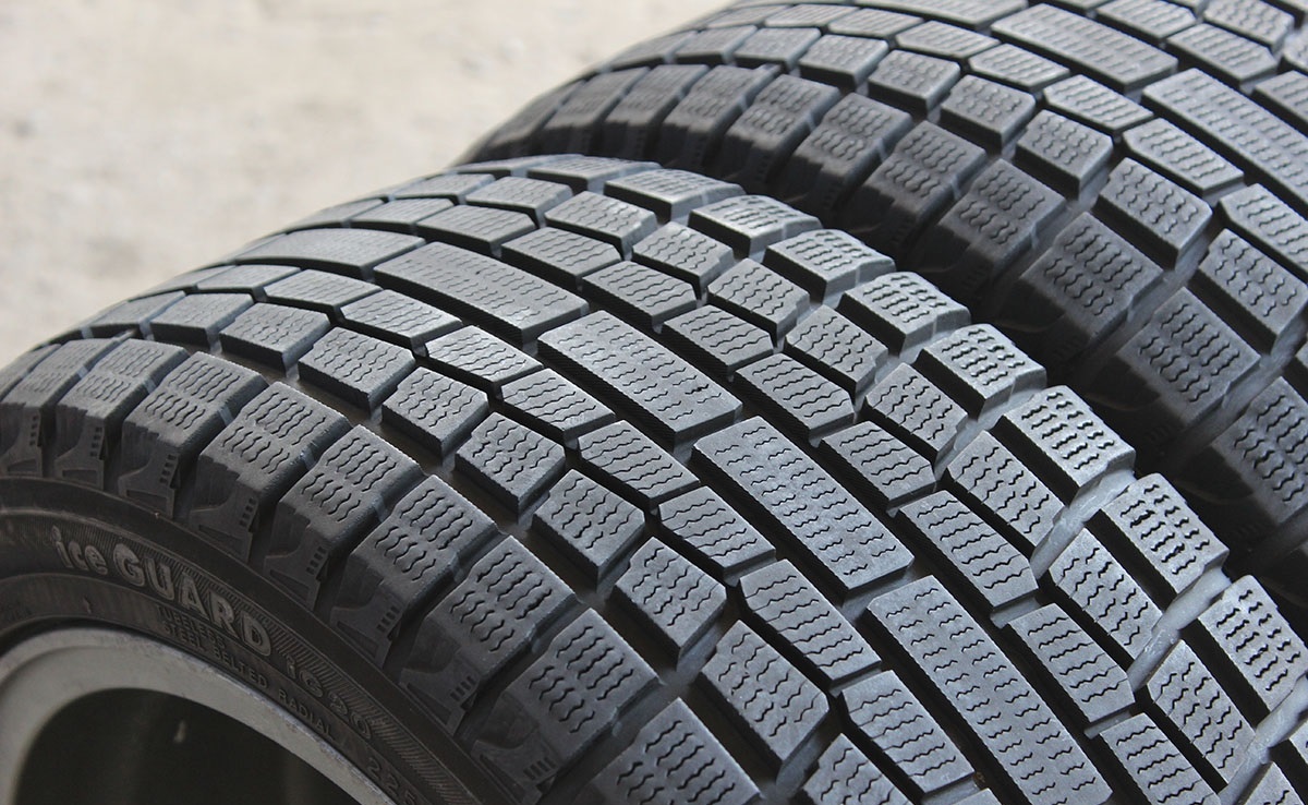 Yokohama_Ice_Guard_IG20_2006_2